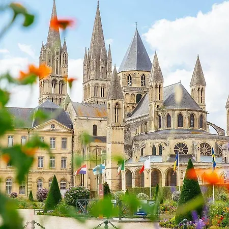 Vakantiehuis Maison Familiale 3 - Jardin Clos Bbq Linge Inclus - Entre Caen & La - Parking - Arrivee Autonome - Professionnels Bienvenus *