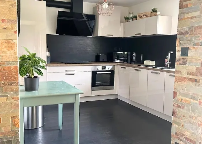 Vakantiehuis Maison Familiale 3 - Jardin Clos Bbq Linge Inclus - Entre Caen & La - Parking - Arrivee Autonome - Professionnels Bienvenus Cambes-en-Plaine